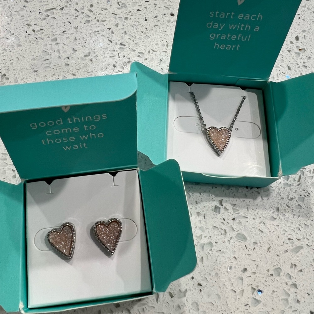 Origami Owl Necklace and Earrings